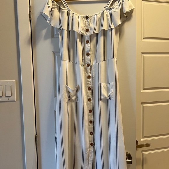 Striped Button Up Off The Shoulder Dress Women’s M - Picture 4 of 8